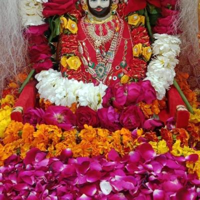 मनौना धाम के कुछ ऐसे नए चमत्कार जिन्हें देखकर आप भी हो जाओगे हैरान | खुद ही देख लो इस वीडियो को